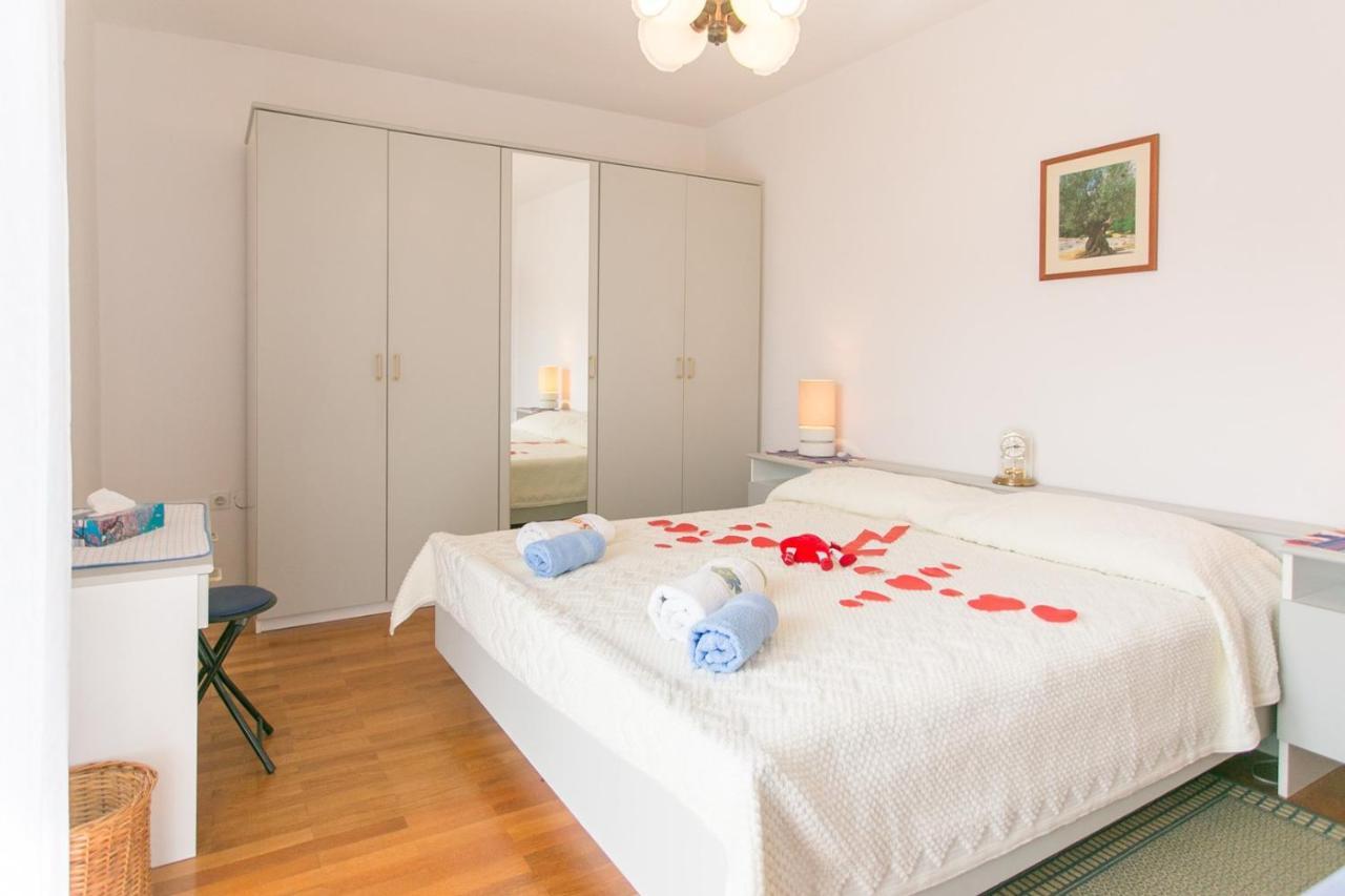 Apartment House Matosevic Porec Room photo