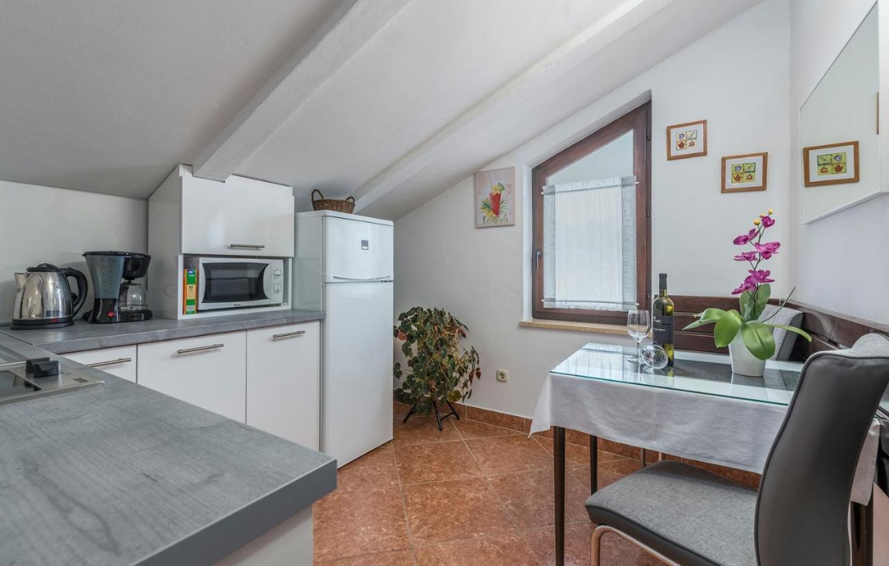 Apartment House Matosevic Porec Exterior photo